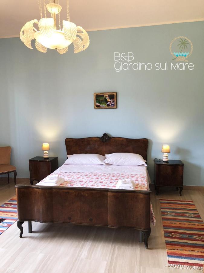 Giardino Sul Mare Bed & Breakfast Patti Eksteriør bilde
