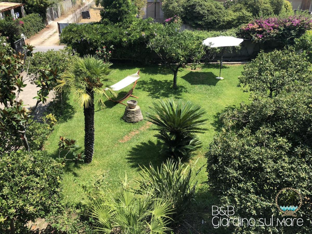 Giardino Sul Mare Bed & Breakfast Patti Eksteriør bilde