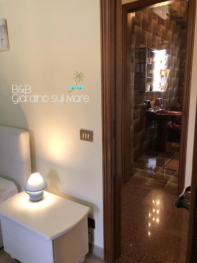 Giardino Sul Mare Bed & Breakfast Patti Eksteriør bilde